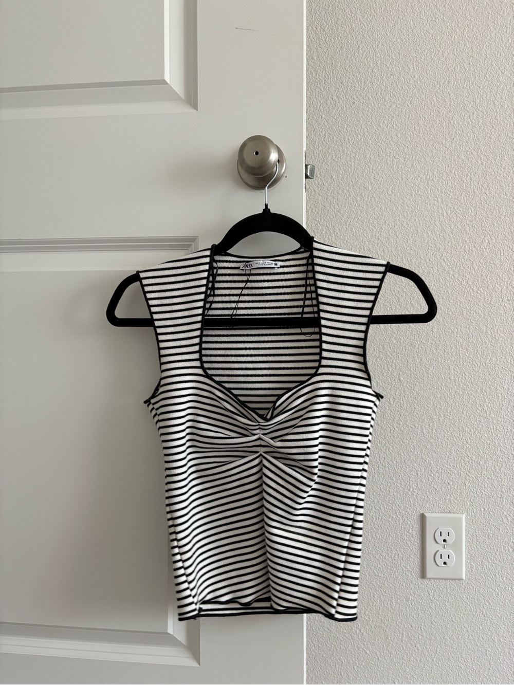 Zara Striped Black & White Twist-Front Sleeveless Tank Top